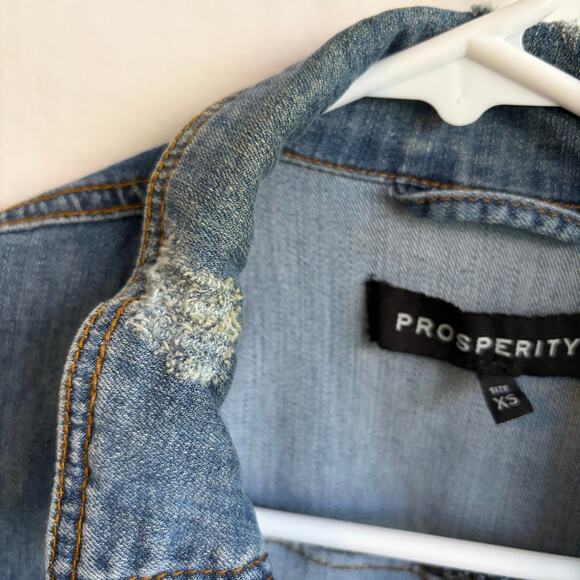 Prosperity women’s denim jacket. Distressed Stretchy. Size XS. Medium wash - Picture 2 of 7